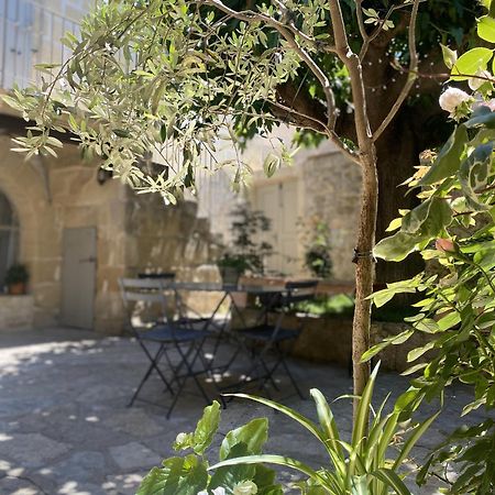 La Dame Jeanne Bed and Breakfast Fontanes  Exterior foto