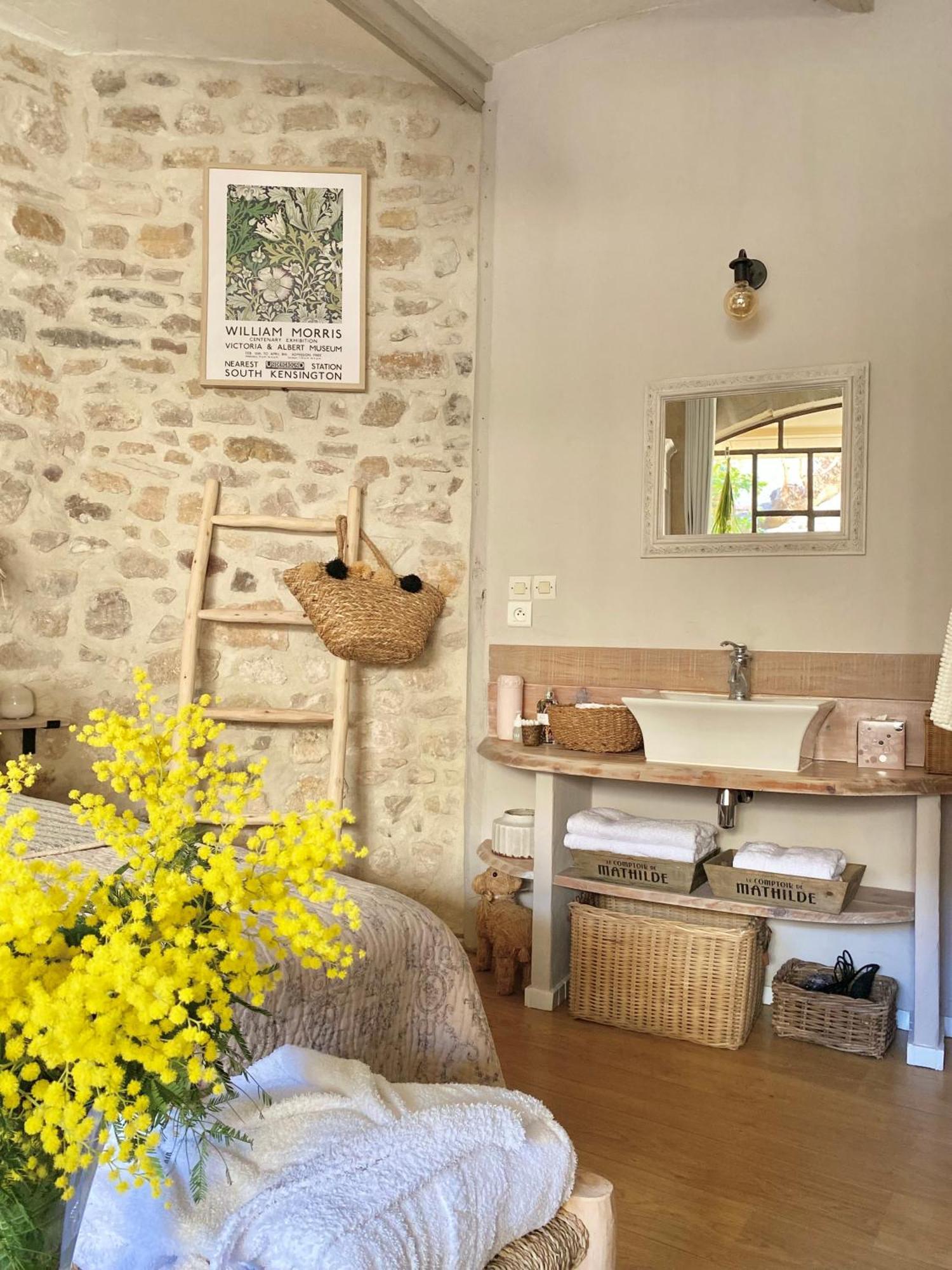 La Dame Jeanne Bed and Breakfast Fontanes  Exterior foto
